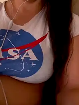 Snapshot of Zanoba-16 chatting on 02-11-26, 11:48 Zanoba-16 online show from 02-11-26, 11:48