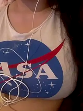 Snapshot of Zanoba-16 chatting on 02-18-26, 12:23 Zanoba-16 online show from 02-18-26, 12:23