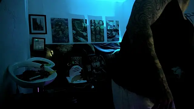 Sisoyalejo420 online show from 10-24-25, 02:57