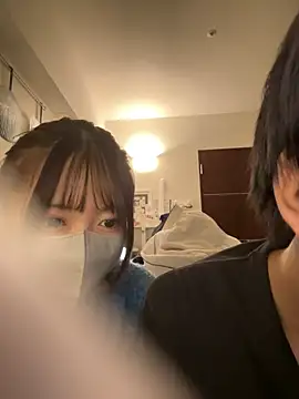 POCARI SWEAT online show from 03-21-25, 01:12