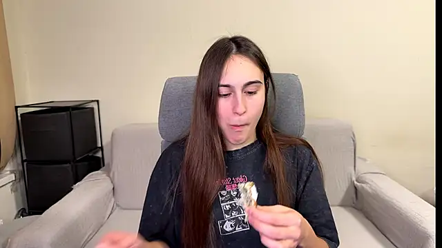 AliceKolltt online show from 02-08-26, 04:43