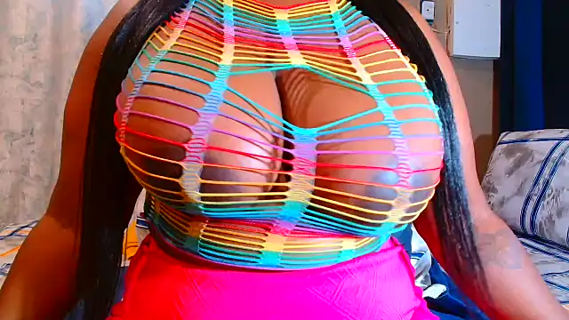 BERNINIBLUSHX89 online show from 11-28-25, 08:33