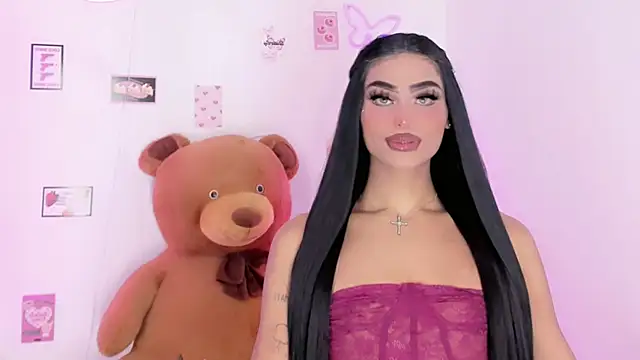 Snapshot of amal_baddell chatting on 02-18-26, 02:07 amal baddell online show from 02-18-26, 02:07