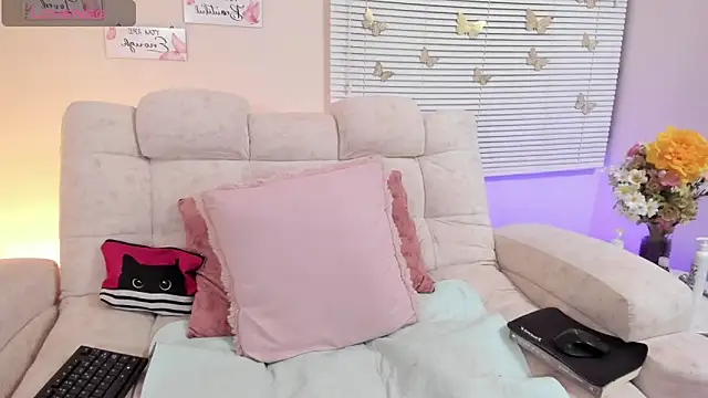 saracrowe online show from 03-14-25, 05:05