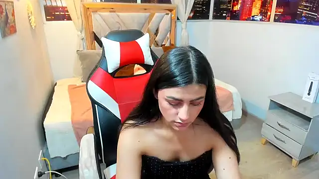 Snapshot of Kendall_Sophy chatting on 01-30-25, 07:26 Kendall Sophy online show from 01-30-25, 07:26