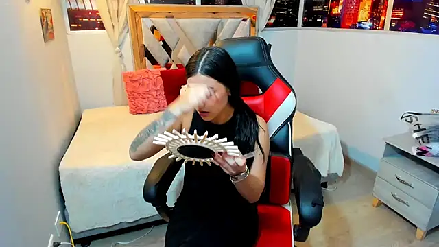 Snapshot of Kendall_Sophy chatting on 03-06-25, 07:43 Kendall Sophy online show from 03-06-25, 07:43