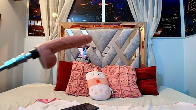 Snapshot of Kendall_Sophy chatting on 03-20-25, 07:35 Kendall Sophy online show from 03-20-25, 07:35