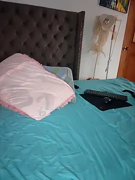 manuela star online show from 09-23-25, 09:40