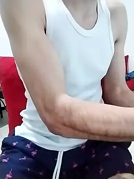 Snapshot of Zoro_23cm chatting on 01-11-26, 10:15 Zoro 23cm online show from 01-11-26, 10:15