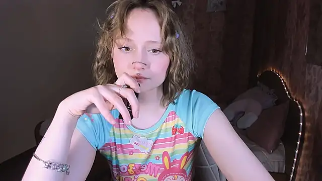 MariaMango online show from 04-15-26, 07:58