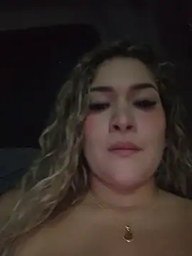 Sara smiiith211 online show from 07-07-26, 01:19