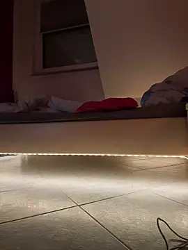 Snapshot of Bennyben8604 chatting on 12-06-24, 09:57 Bennyben8604 online show from 12-06-24, 09:57