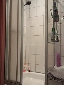 Snapshot of Bennyben8604 chatting on 02-03-25, 08:35 Bennyben8604 online show from 02-03-25, 08:35