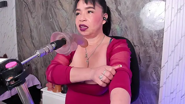 annie wigg online show from 03-12-26, 03:01