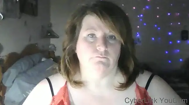 Snapshot of crescentm00n chatting on 01-01-25, 05:22 crescentm00n online show from 01-01-25, 05:22