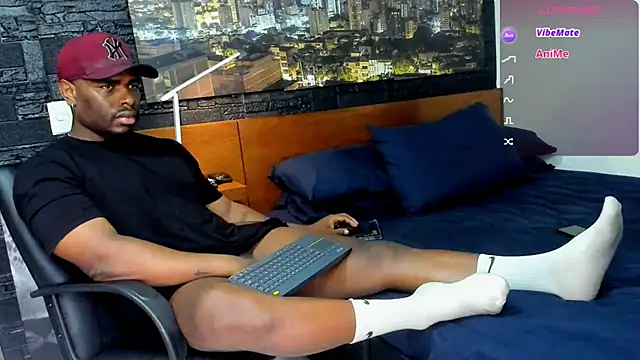 Snapshot of thomas_santtos1 chatting on 02-07-25, 01:11 thomas santtos1 online show from 02-07-25, 01:11