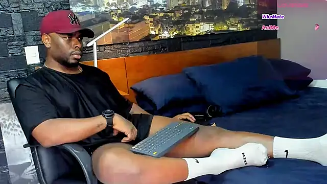 Snapshot of thomas_santtos1 chatting on 03-03-25, 01:31 thomas santtos1 online show from 03-03-25, 01:31