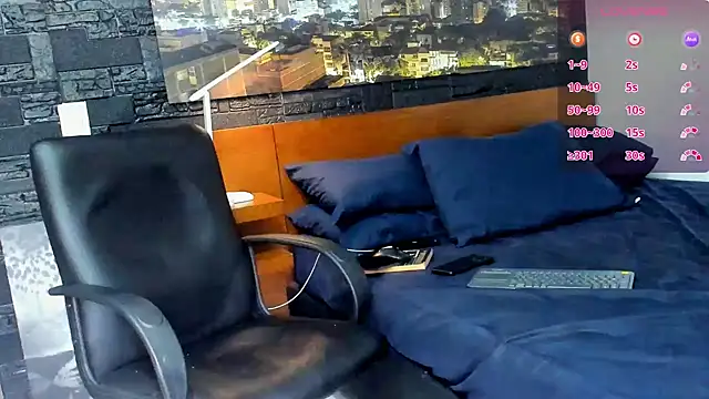 Snapshot of thomas_santtos1 chatting on 03-13-25, 03:50 thomas santtos1 online show from 03-13-25, 03:50