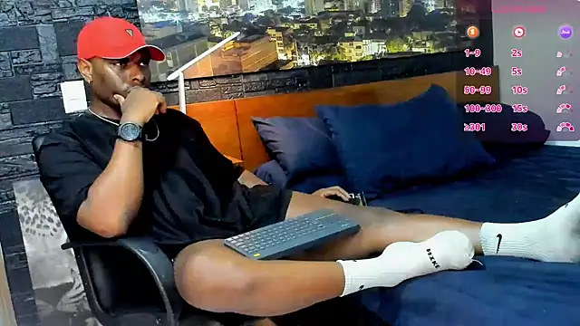 Snapshot of thomas_santtos1 chatting on 03-14-25, 12:43 thomas santtos1 online show from 03-14-25, 12:43