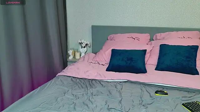 Damn Bae  online show from 03-27-26, 04:18