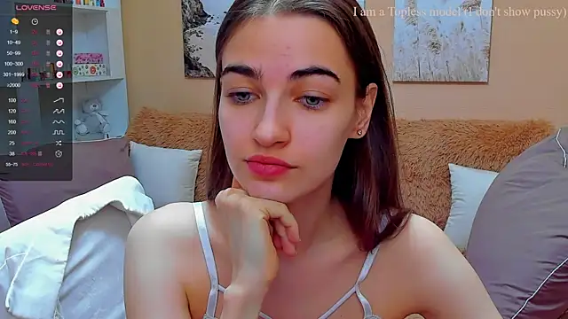 AstoriyaNight online show from 03-13-25, 03:44