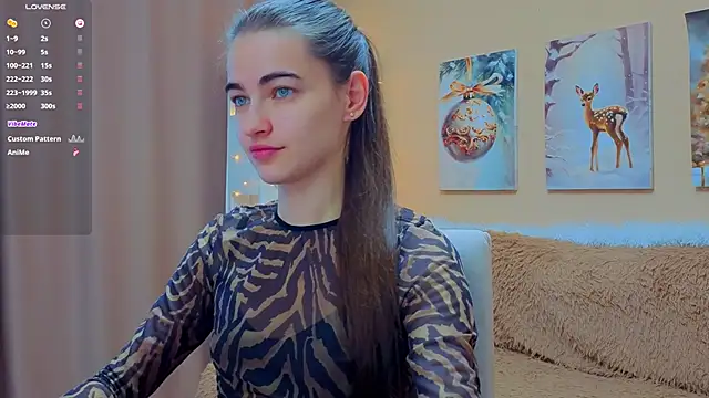 Snapshot of AstoriyaNight chatting on 02-07-26, 07:12 AstoriyaNight online show from 02-07-26, 07:12