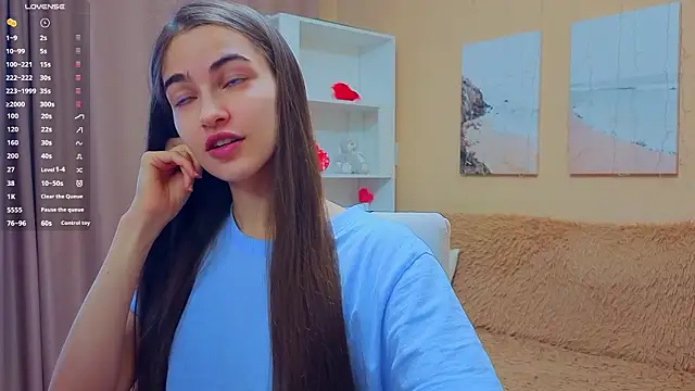 Snapshot of AstoriyaNight chatting on 03-01-26, 09:22 AstoriyaNight online show from 03-01-26, 09:22