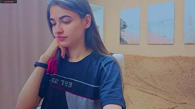 Snapshot of AstoriyaNight chatting on 03-05-26, 07:59 AstoriyaNight online show from 03-05-26, 07:59