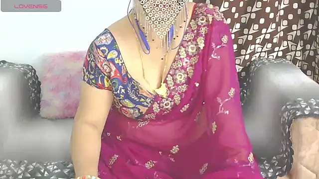 Snapshot of sheetaldave chatting on 01-21-25, 05:30 sheetaldave online show from 01-21-25, 05:30