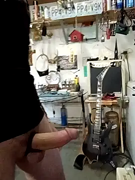 Danialanon online show from 11-27-25, 09:39