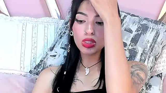 Eva Benely online show from 12-14-24, 06:46