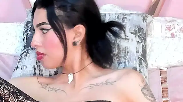 Eva Benely online show from 12-28-24, 08:37