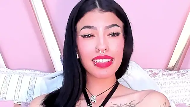 Eva Benely online show from 01-30-25, 11:11