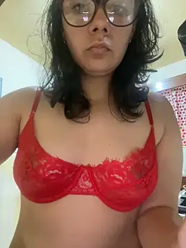 ashhleyyyy online show from 10-02-25, 03:41