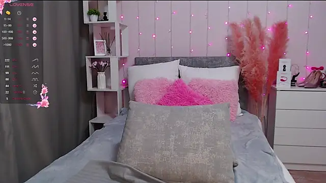 Snapshot of PornoGirlX chatting on 02-26-25, 10:31 PornoGirlX online show from 02-26-25, 10:31