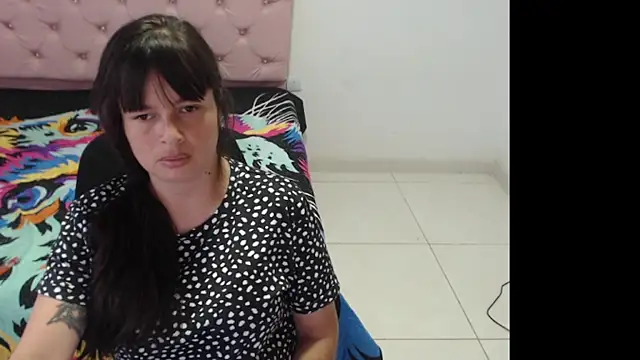 Snapshot of Aliciaheart chatting on 04-23-26, 06:43 Aliciaheart online show from 04-23-26, 06:43