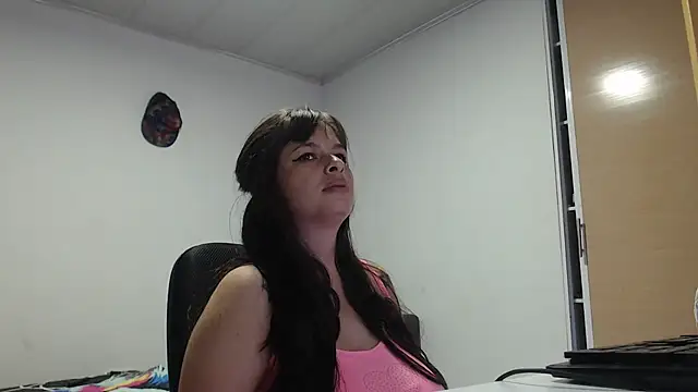 Snapshot of Aliciaheart chatting on 05-23-26, 05:12 Aliciaheart online show from 05-23-26, 05:12