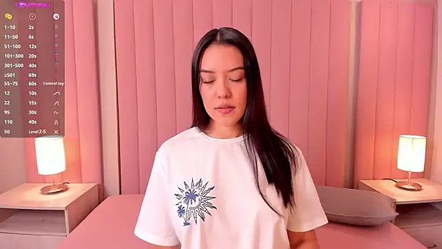 lexiethompson  online show from 03-13-26, 12:12