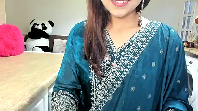 winterforu online show from 02-09-25, 05:33