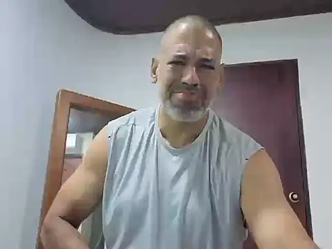Snapshot of jackbigcock11 chatting on 06-01-26, 12:18 jackbigcock11 online show from 06-01-26, 12:18