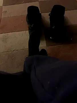 footsy35 online show from 12-21-25, 07:04