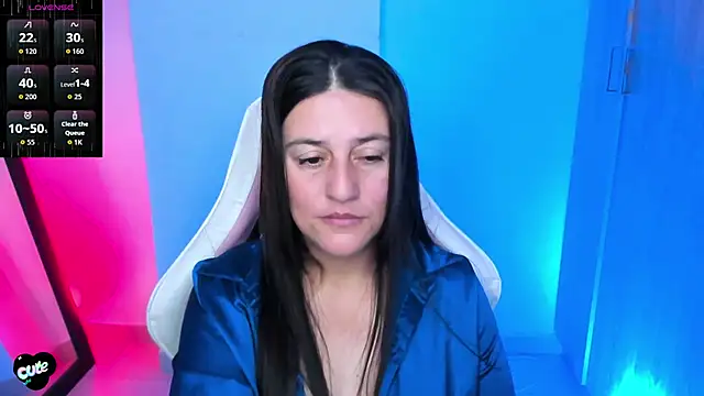 Saskyaa online show from 01-17-26, 01:32