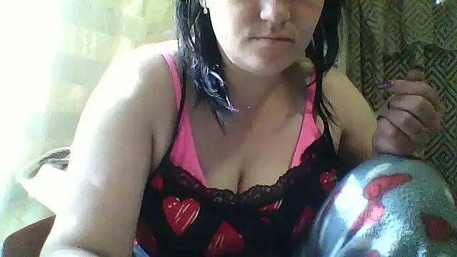 HollyLaBerry online show from 05-16-26, 06:21