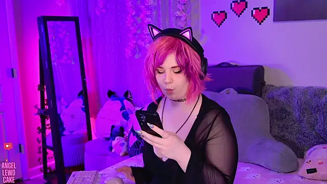 Snapshot of Angel-Lewd-Cake chatting on 06-11-26, 12:54 Angel-Lewd-Cake online show from 06-11-26, 12:54