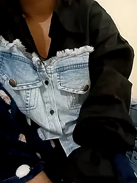 sweet jia23 online show from 02-16-25, 11:49