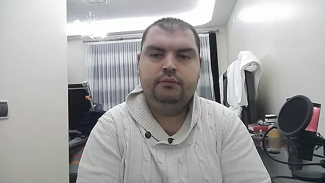 Snapshot of KIZLAZIMYaa chatting on 02-27-26, 12:49 KIZLAZIMYaa online show from 02-27-26, 12:49