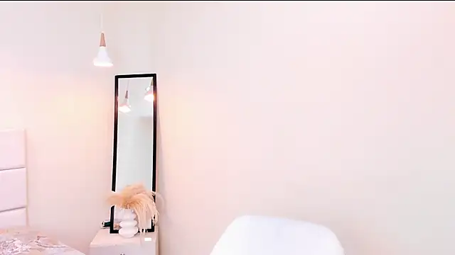 your khloe online show from 04-16-26, 01:23