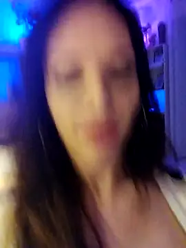 Luna Kitanna online show from 03-21-25, 01:56