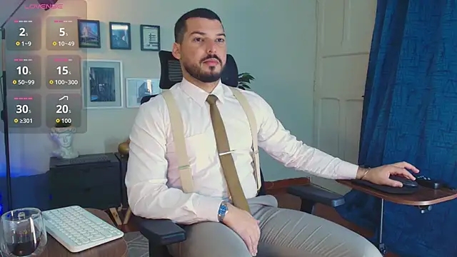 Snapshot of HenryBenso chatting on 04-21-26, 12:44 HenryBenso online show from 04-21-26, 12:44