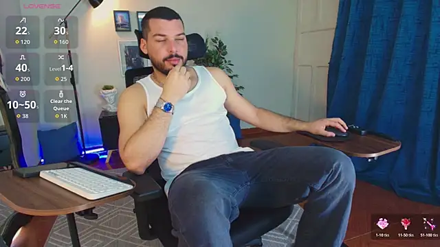 Snapshot of HenryBenso chatting on 05-06-26, 02:00 HenryBenso online show from 05-06-26, 02:00